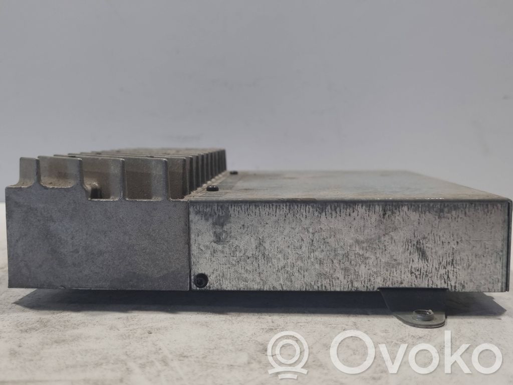 Sound amplifier