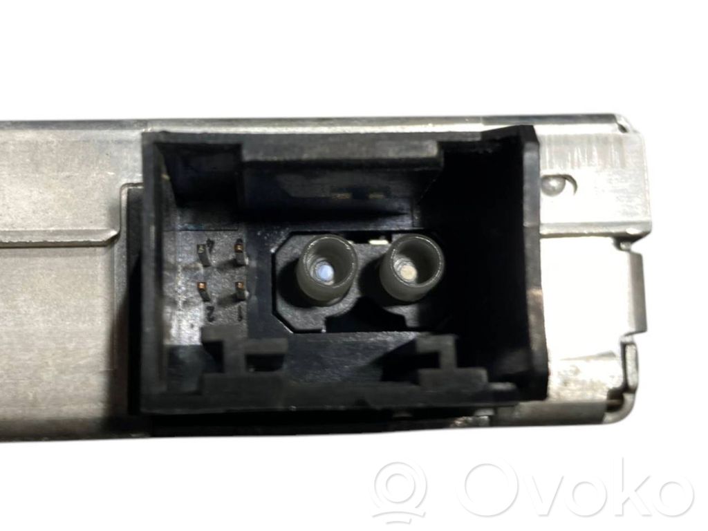 Antenna amplifier