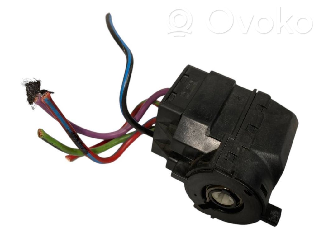Ignition switch contacts