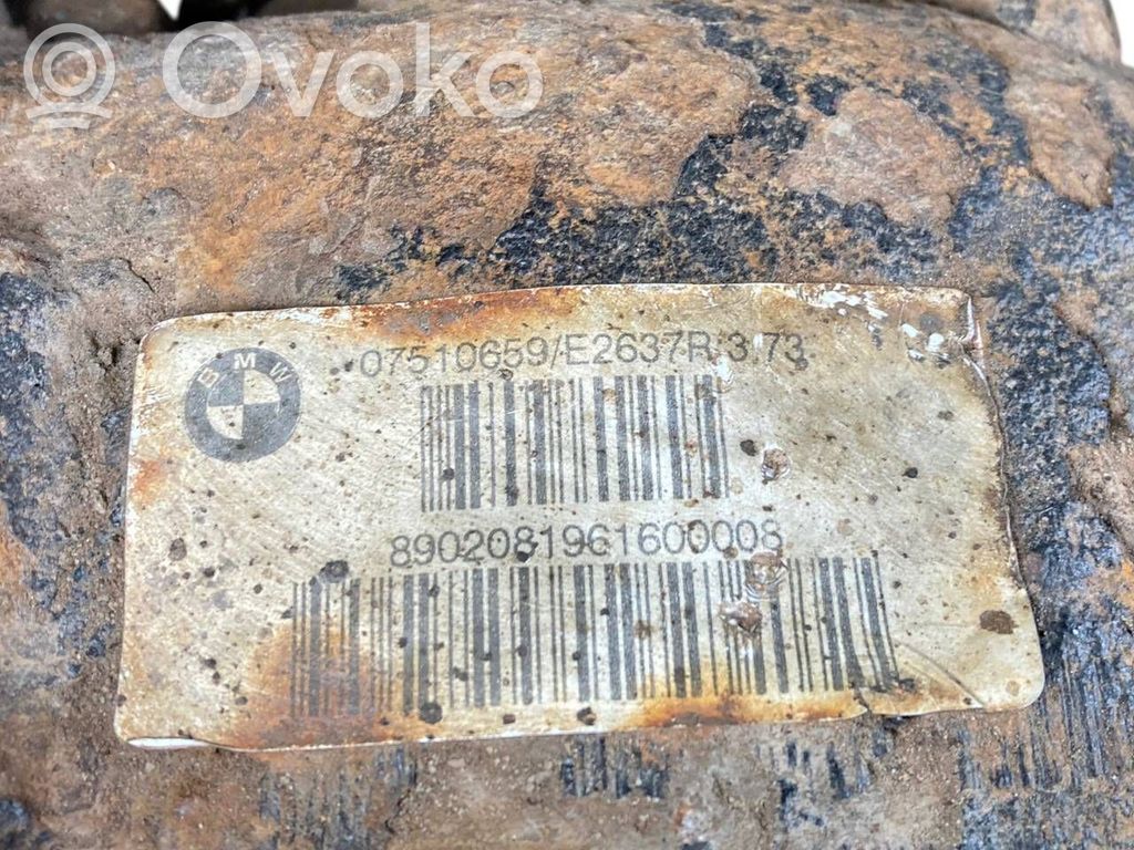 Aizmugurējais reduktors