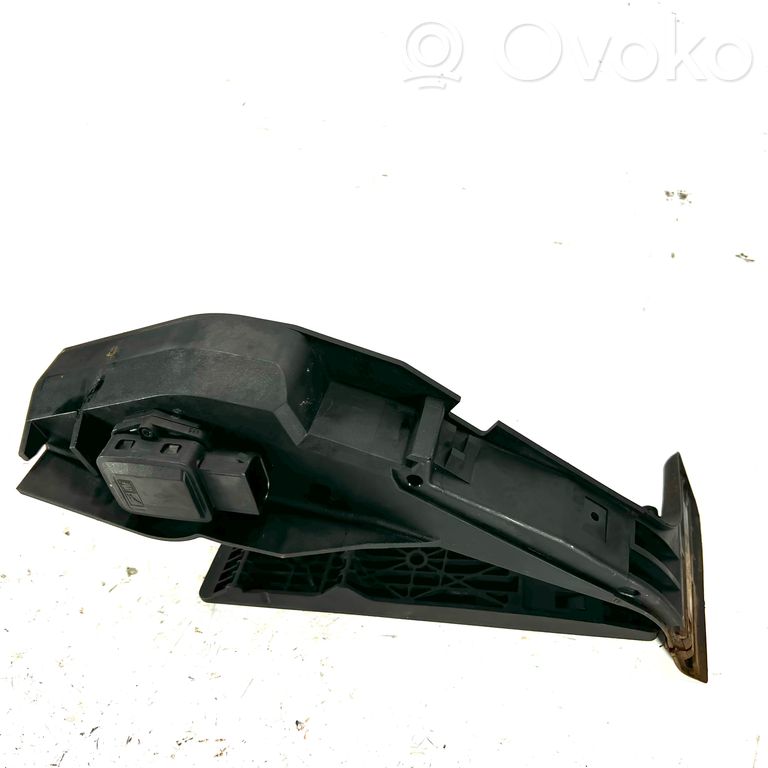 Electric accelerator pedal