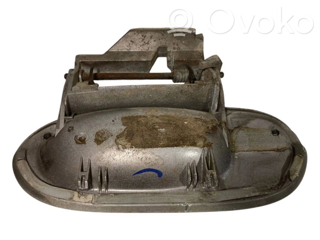 External opening handle
