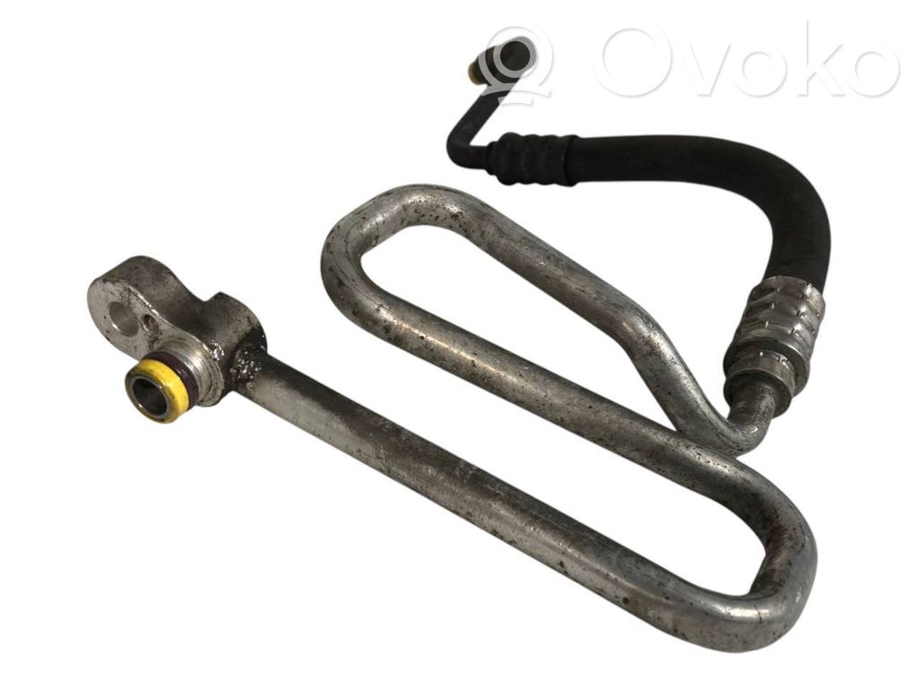 Air conditioner pipe(s) / hose(s)