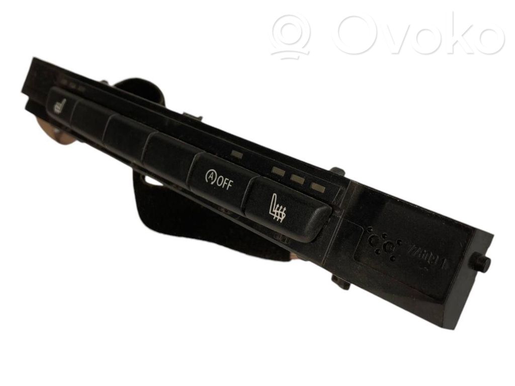 Выключатель подогрева сидений