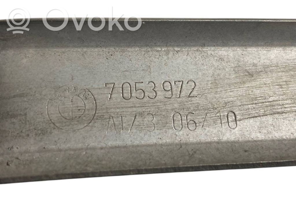 Держатель(и) топливного бака