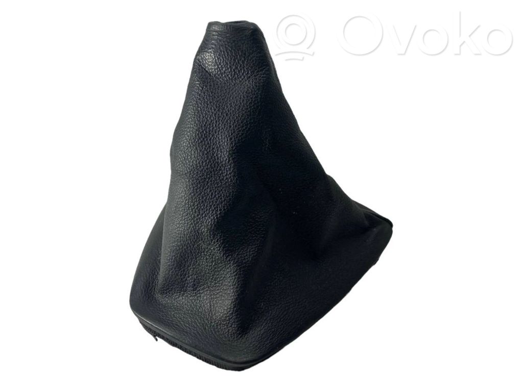 Handle decoration – leather/fabric
