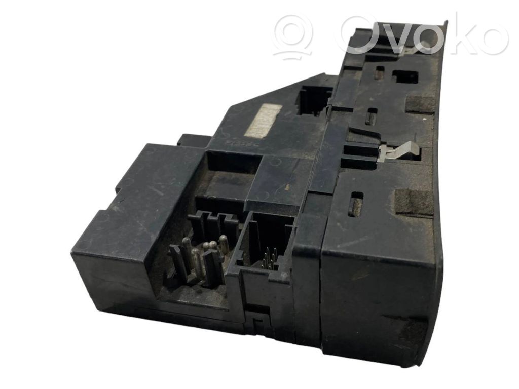 Power window switch