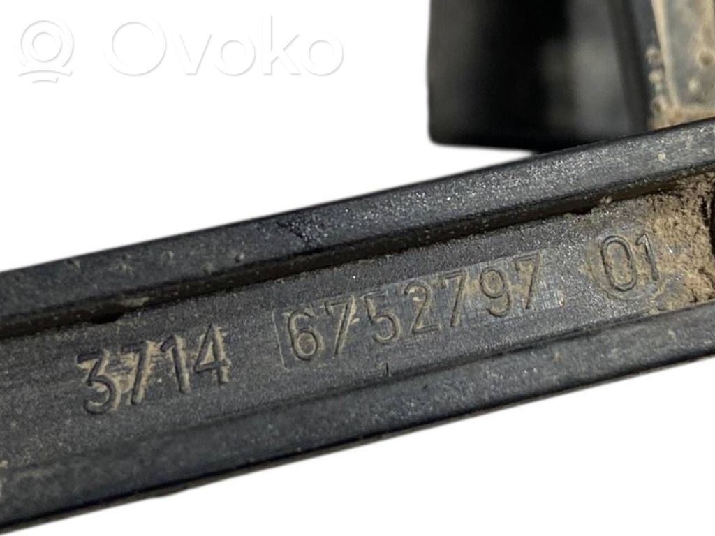Augstuma sensors (priekšējo lukturu)