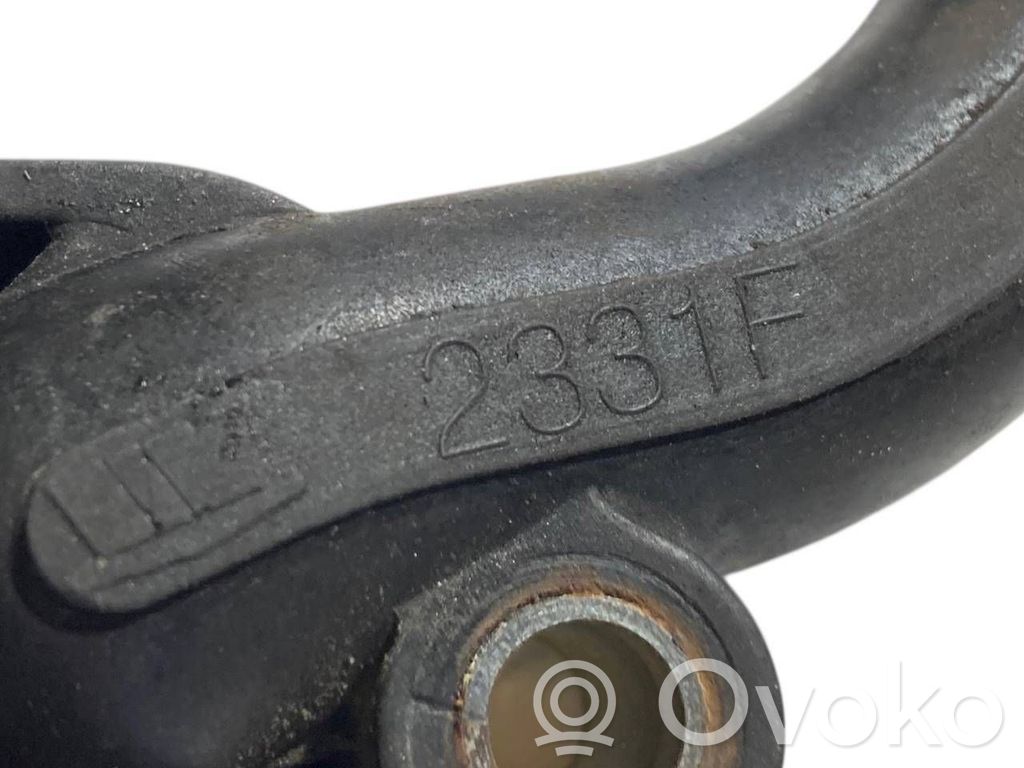 Caurulīte (-es) / šļūtene (-es)