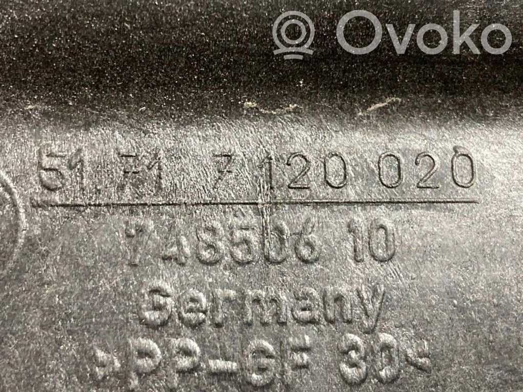 Mantu nodalījums stumbrs