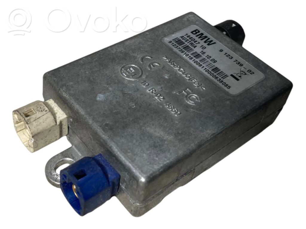 Antenna amplifier