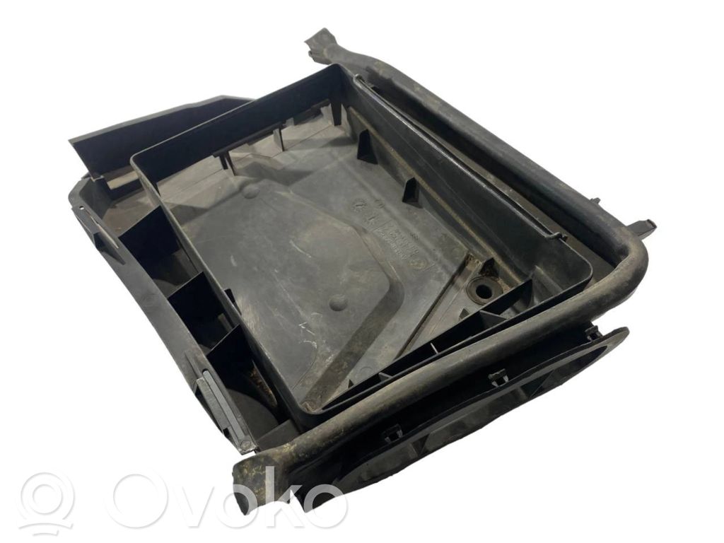 Plastic housing of the cabin air unit