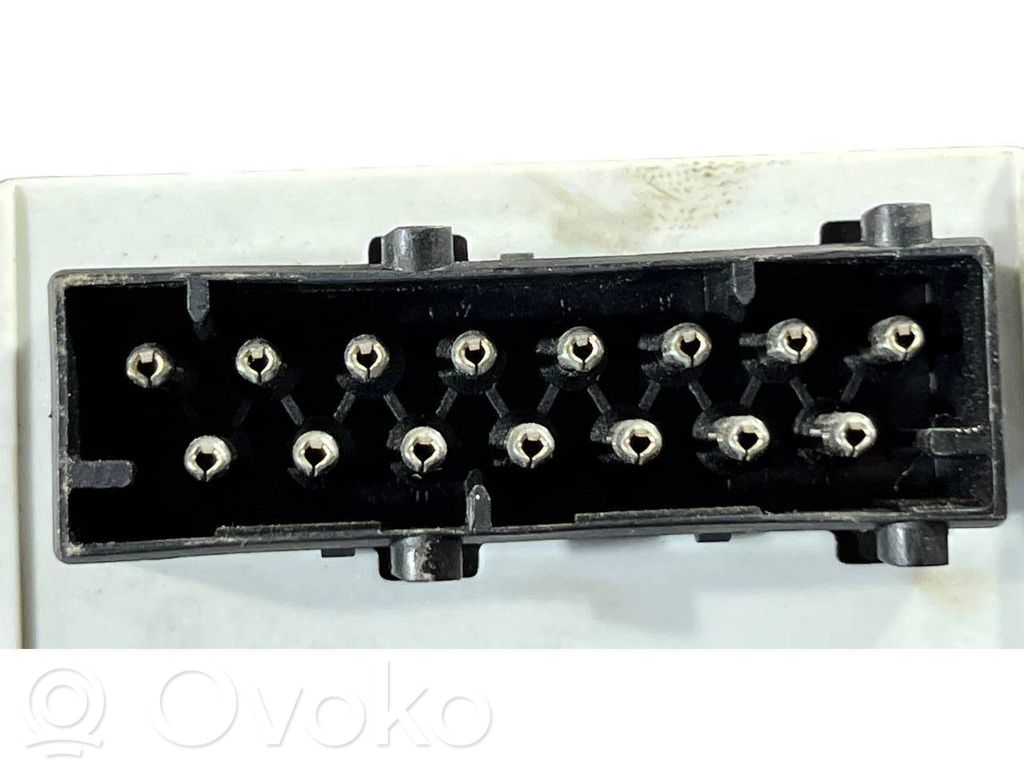 Trailer hitch control unit