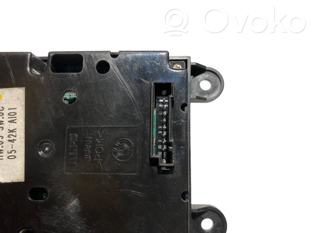 Multifunction control switch/button
