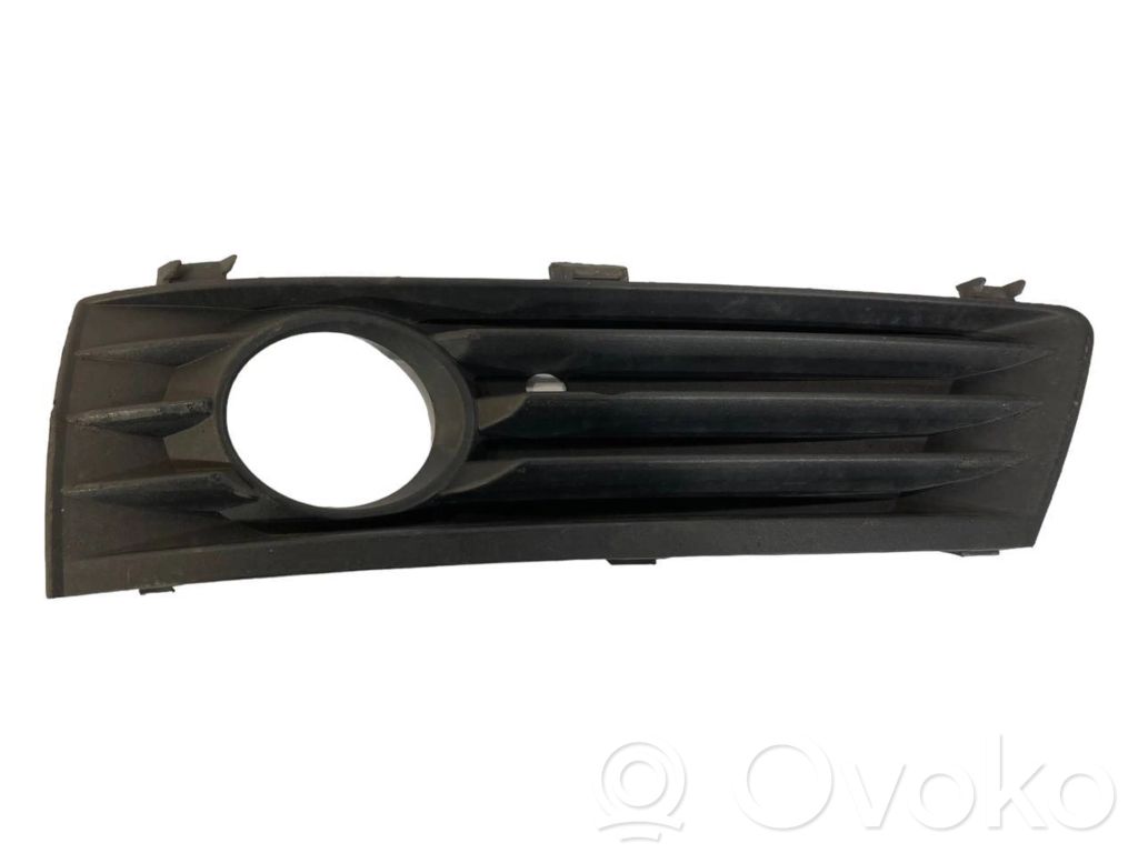 Fog lamp decorative grille