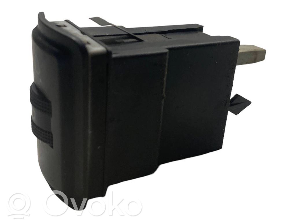 Headlight leveling switch