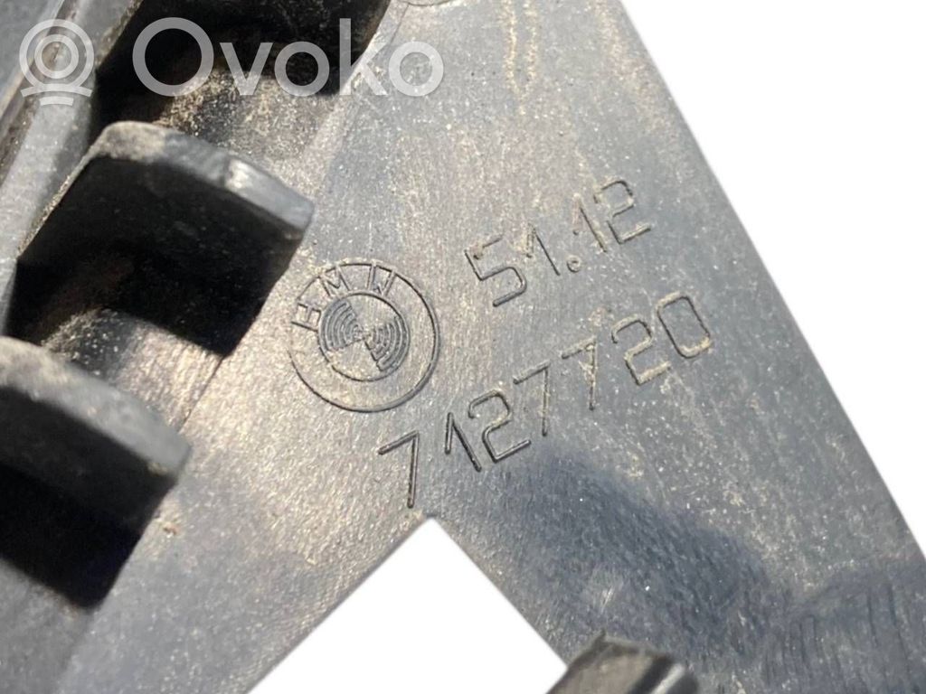 Aizmugurējā bufera montāžas kronšteins