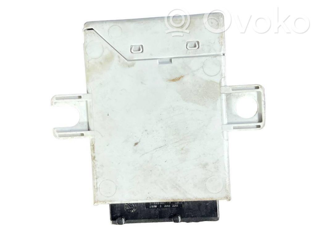 Trailer hitch control unit