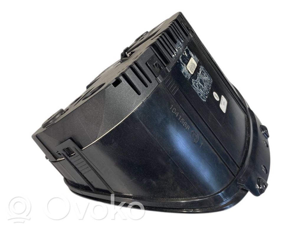 Spidometrs (instrumentu panelī)