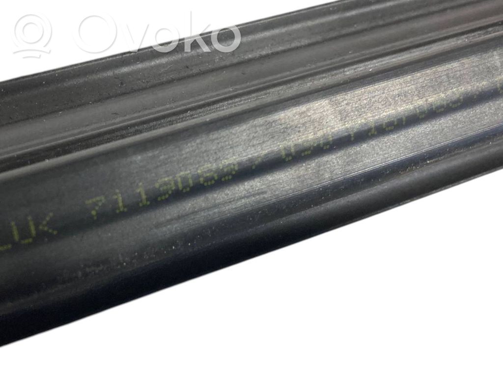 Apdares gumija (pie loga rūts)