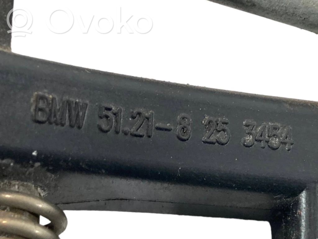 Holder/bracket for external opening handle at the front