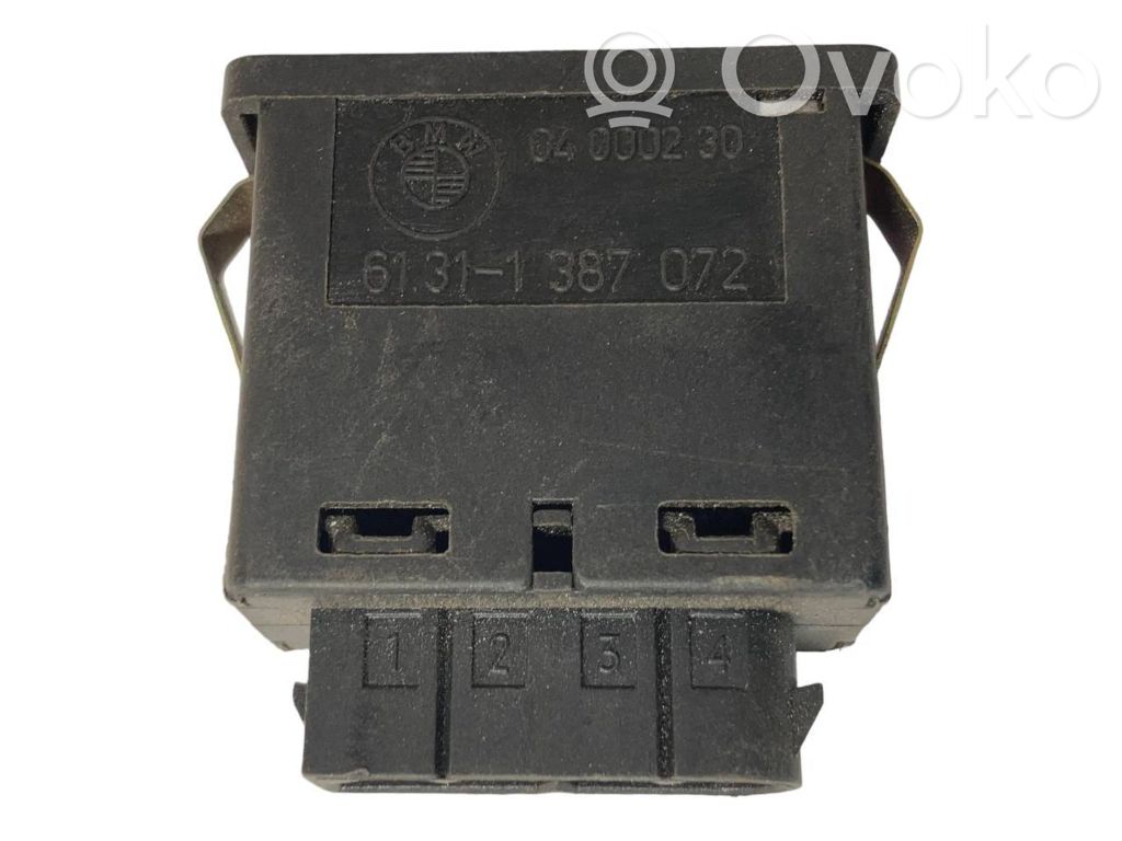 Headlight leveling switch