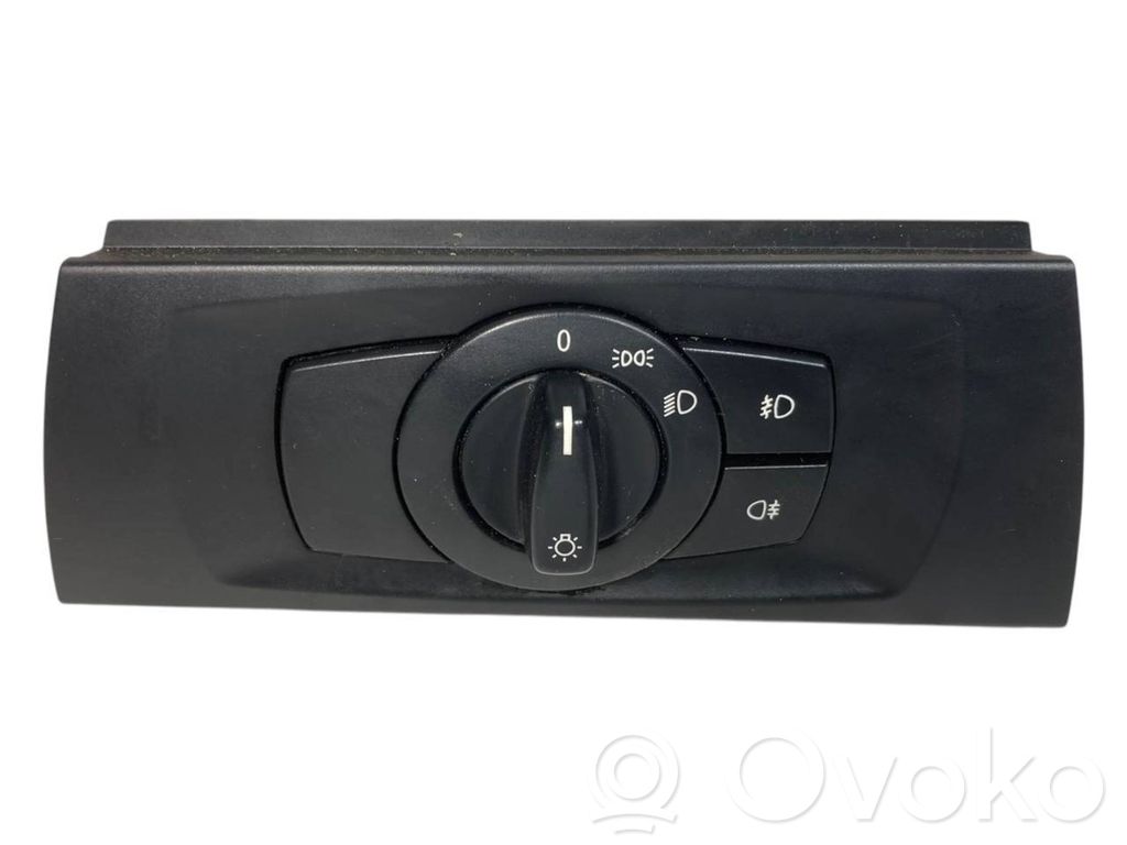 Headlight switch