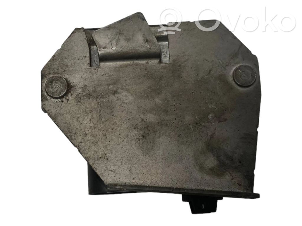 Glow plug relay