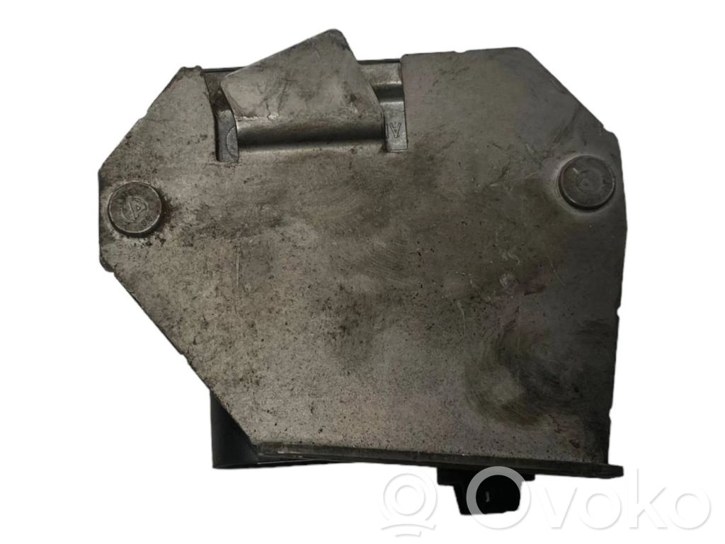 Glow plug relay