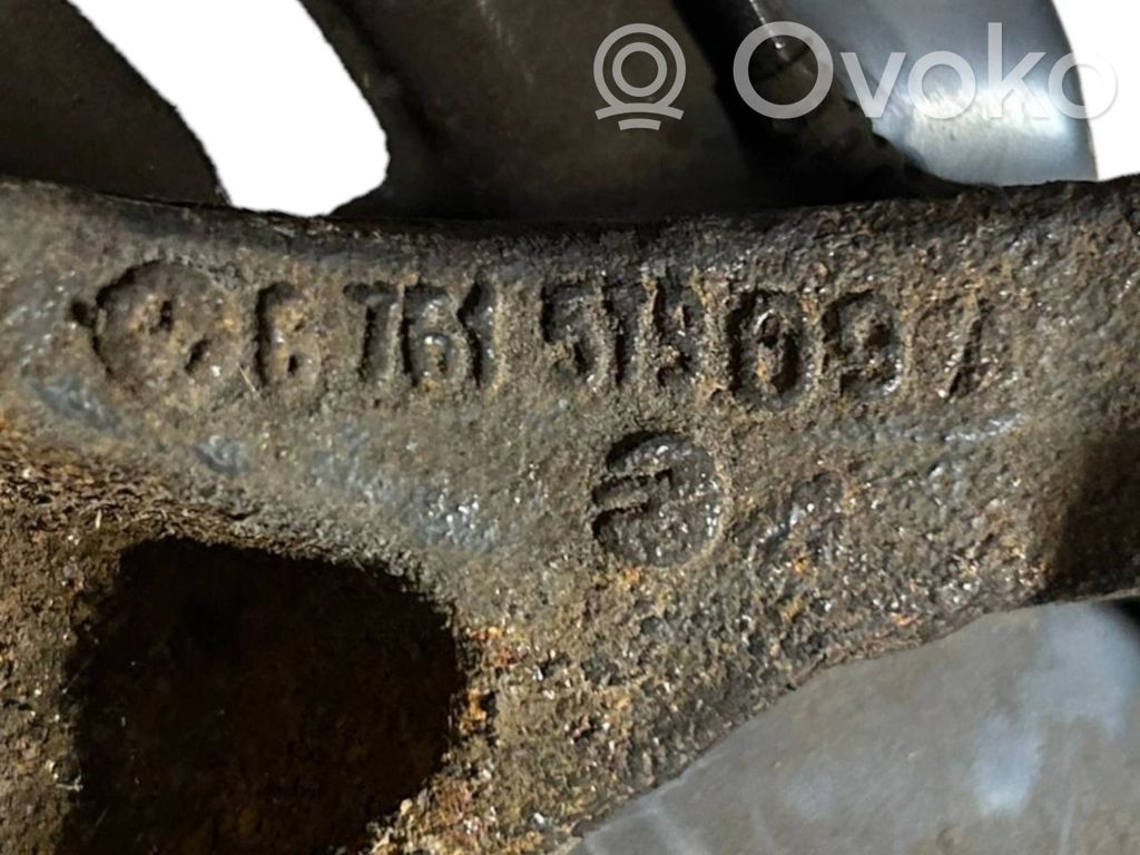 Aizmugurē riteņa rumbas vārpstas šarnīrs (stupica, capfa)