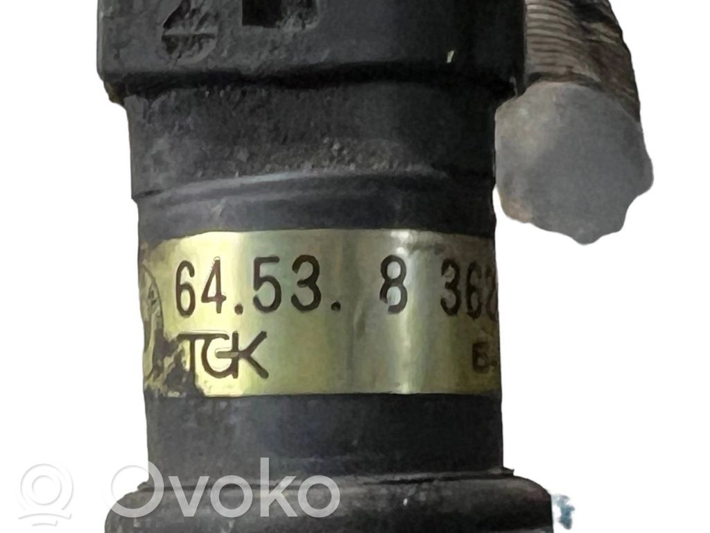 Air conditioner pipe(s) / hose(s)