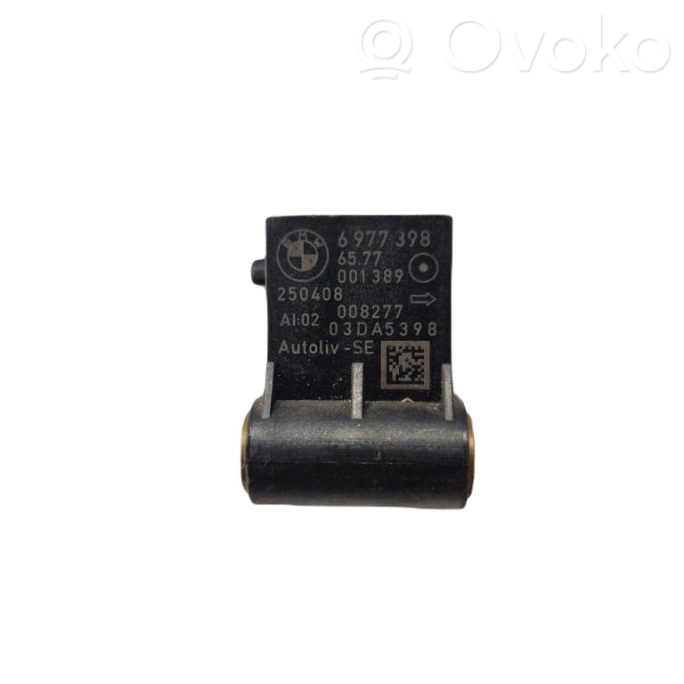 Airbag impact sensor