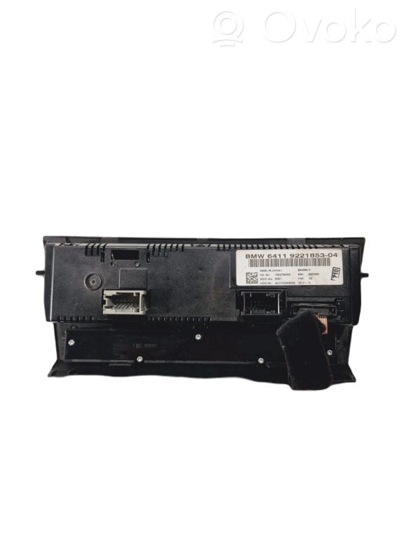 Air conditioning / climate control / interior heating control unit (in the passenger compartment)