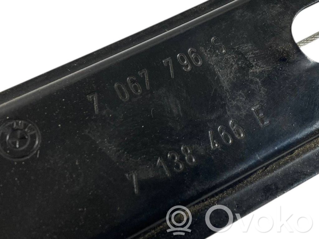 Priekšpusē elektriskā loga pacelšanas mehānisma komplekts