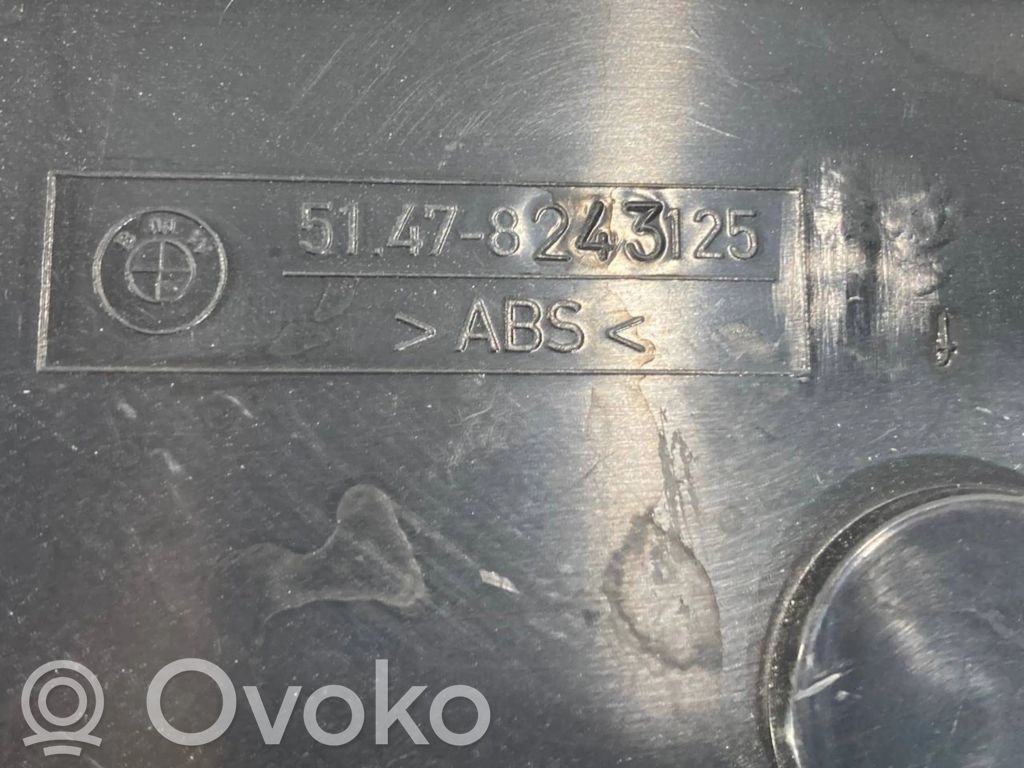 Rezerves riteņa nodalījuma dekoratīvā apdare
