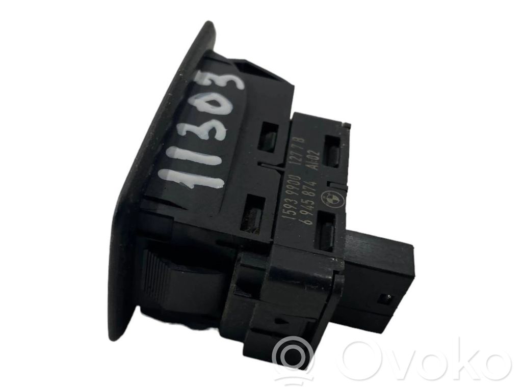 Power window switch