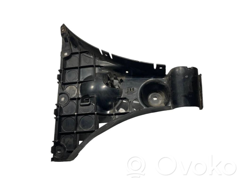 Rear bumper mounting bracket