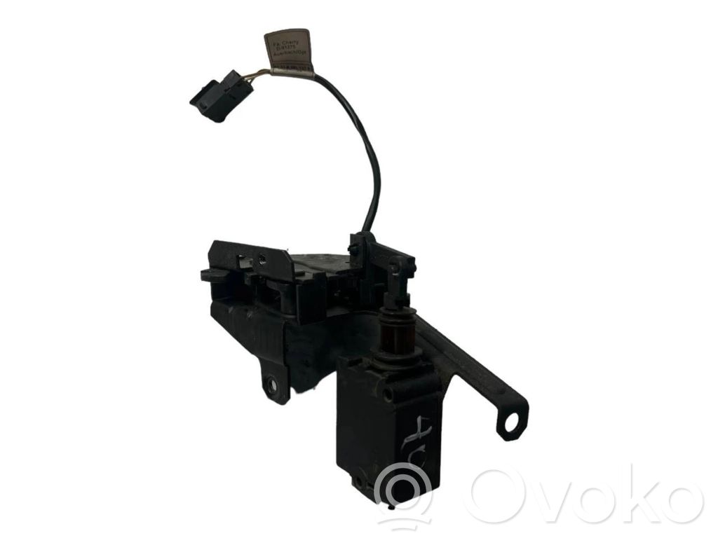 Rear window lock