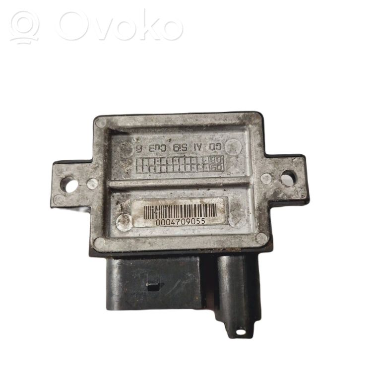 Glow plug relay