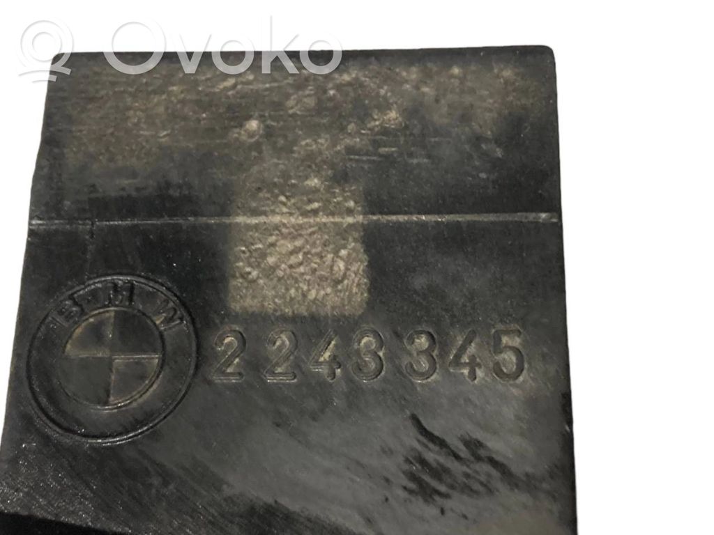 Starpdzesētāja radiators