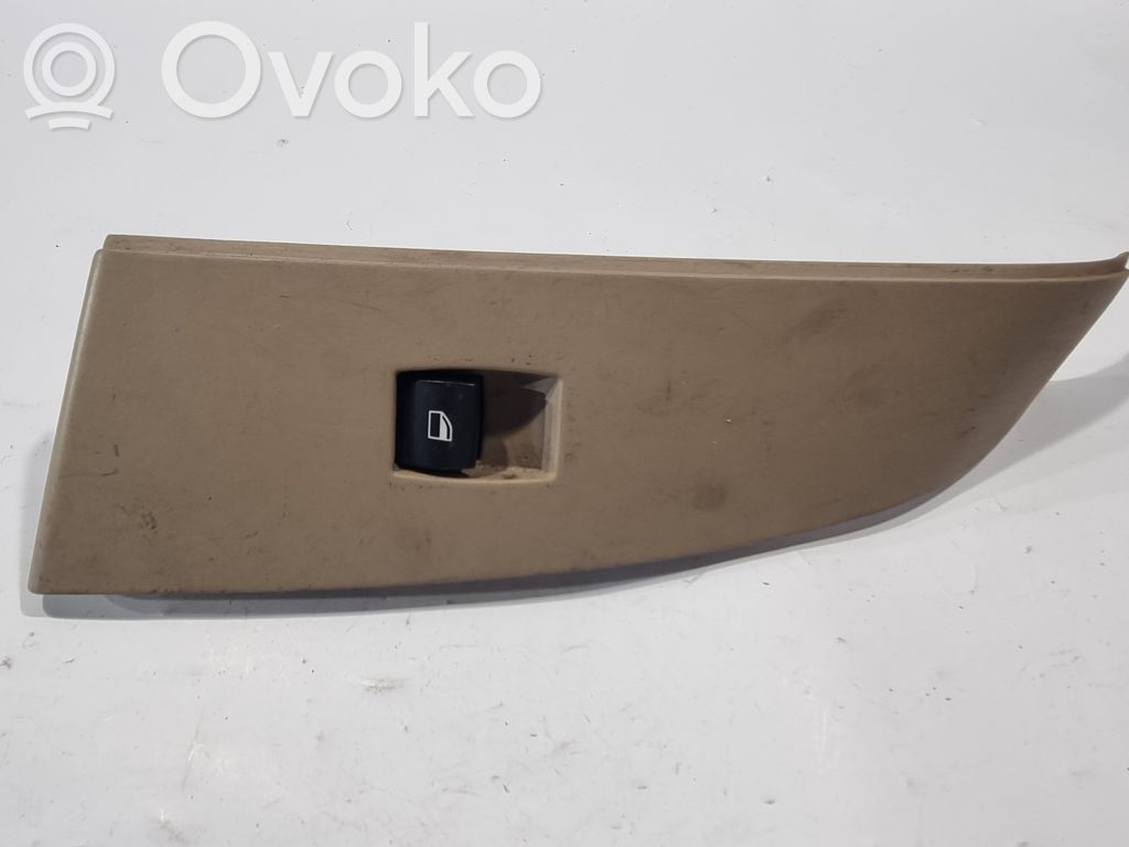 Power window switch