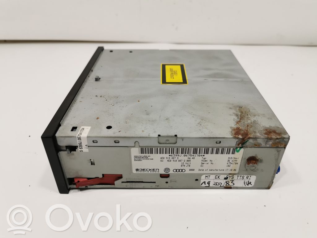 Navigation (GPS) system CD/DVD reader