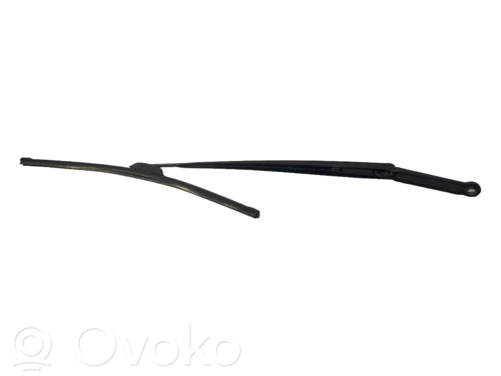 Windshield wiper arm
