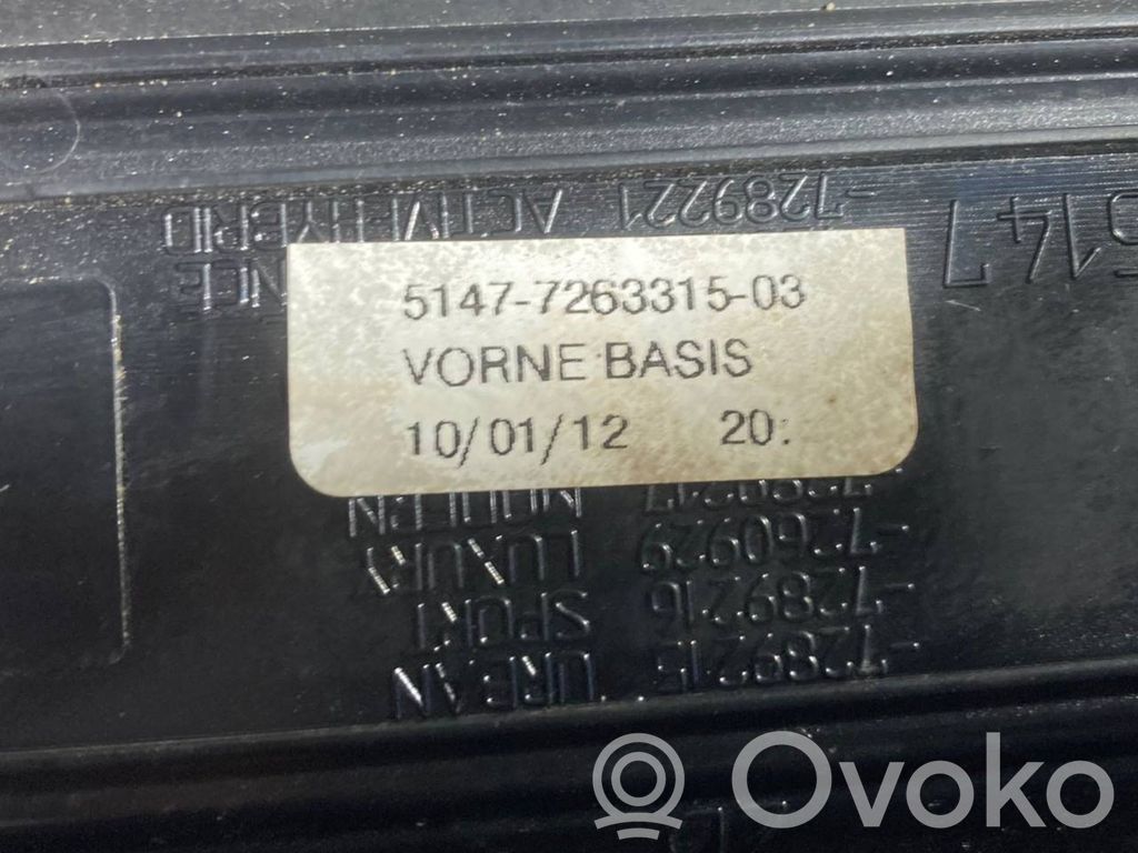 Priekšējā sliekšņa dekoratīvā apdare (iekšējā)