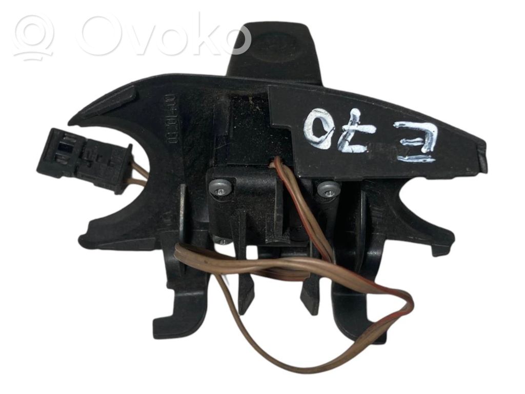 Steering wheel height control switch