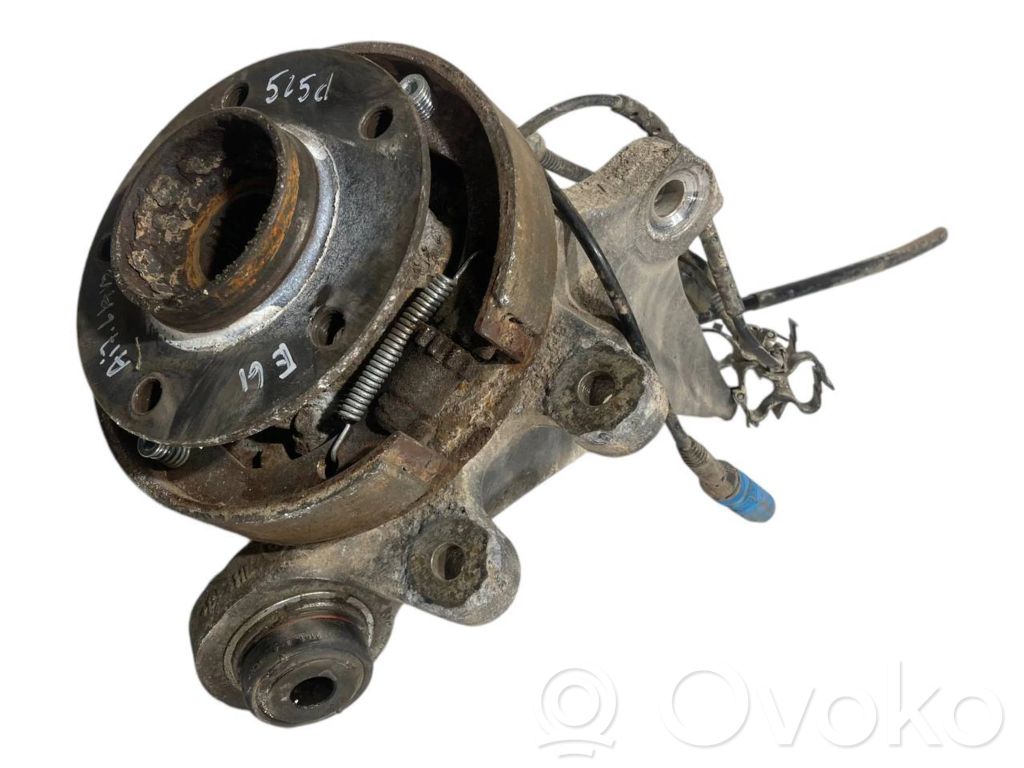 Rear wheel hub shaft joint (stupica, capfa)