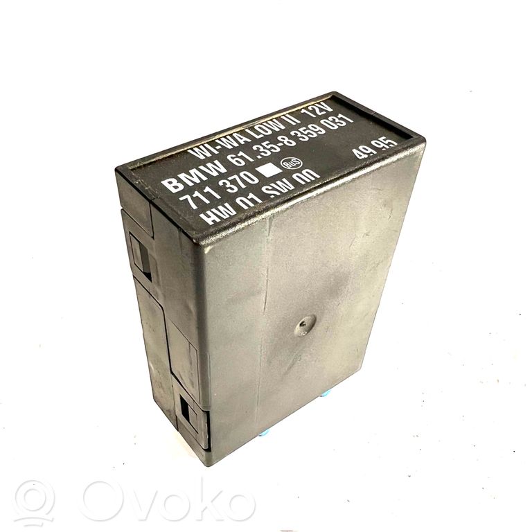 Window wiper relay