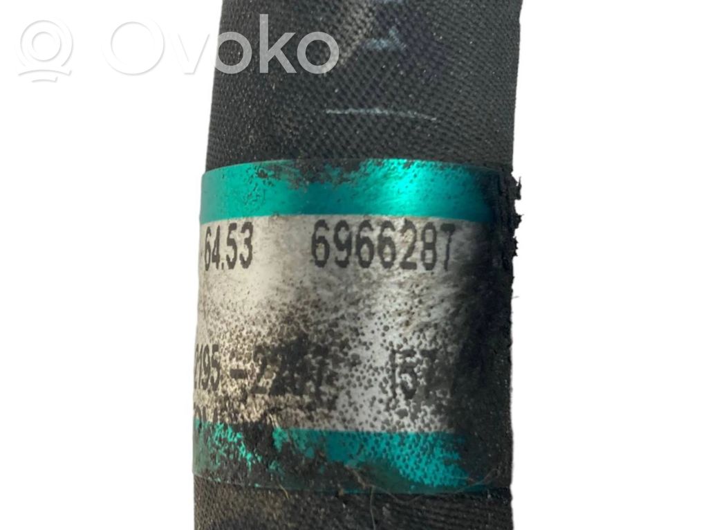 Air conditioner pipe(s) / hose(s)