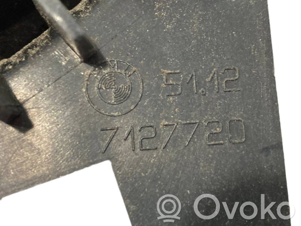 Кронштейн крепления заднего бампера