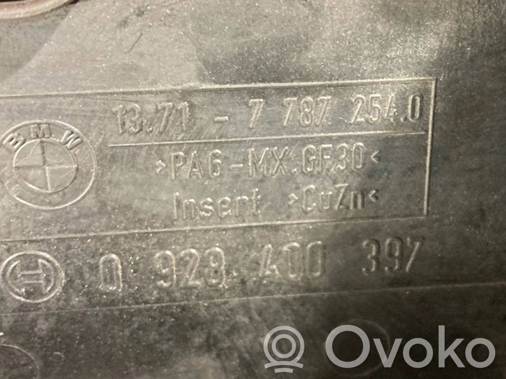 Крышка корпуса воздушного фильтра